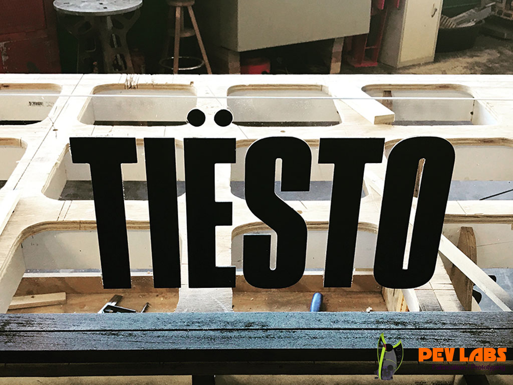 CNC Milled Plastic Sign Logo of Musician Tiesto